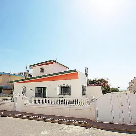 Holiday home Villa Jomar Playa De Guardamar Guardamar del Segura